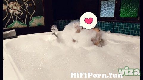 Perfect masturbation in the bathtub