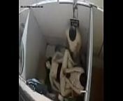 Ragazza Indiana scopata da tre ragazzi in un bagno pubblico from india outdoor girl fucking
