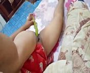 Thai aunty using a veggie from aunty vegetable sex videos
