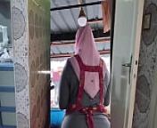 Thick Muslim Indonesian Milf from hijab bista happer indonesia