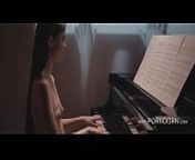 Piano Girl Sexual - Sex in Public - Hot Sex Nude on Stage from nermine el feky nude sex photo