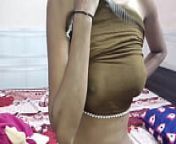 देसी हॉट लड़की मूड बनाती हुई चुदाई का अपने मंम्मों से खेलती हुई सेक्सी बिंदास मस्त चुचों वाली लड़की की वीडियो from rangila masteran desi mom and son real srse fuck girl
