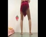 Sophia SexyTiny sexy ASS dance in little bedroom from 小涂 sexy dance 27