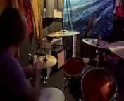 Felicity feline drumming in her lockout from drum solo