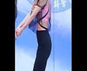 公众号【喵污】韩国女团长腿户外性感热舞 from hani exid fake