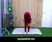 MuslimFantasy- Fitness Trainer fucks exotic arabic client from arab burqa muslim se