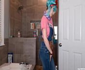 Bulma Wetting Her Overalls & Panties from pee on tool