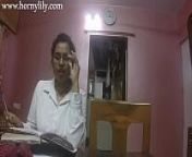 Indian School Teacher Seducing Her Student Showing Her Big Juicy Boobs from tamil school sex story