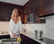 Hot And Mean - (Gina Valentina, Julia Ann) - I Want Her To Like Me - Brazzers from brazzers hot and mean steps sister share a bad
