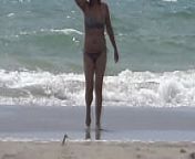 Mature beauty on the beach she shows off, enjoys the sea and masturbates before getting fucked by her lover from pakistani girl enjoy in sea