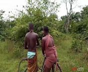 OKONKWO GAVE THE VILLAGE SLAY QUEEN A LIFT WITH HIS BICYCLE, FUCKED HER OUTDOOR from bicycle 777