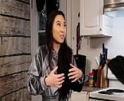 Episode 41. Kimmy Kimm from crossdresser cooking