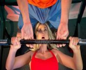 Stunning Milf Andi Avalon Pulls Her Leggings Down And Sits On Her Personal Trainer’s Face - MYLF from gfm