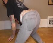 FARTING IN MY TIGHT, LIGHT WASH DENIM JEANS from bubbly farting in jeans and tight leggings hadley emerson fetishes