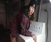 WISCONSIN GIRL HUMPS DRYER from sunny leone fuckib
