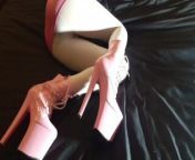 Laura XXX model sexy video with 8 inches pink plaform heels and white pantyhose from 20 inch big lun xxx image