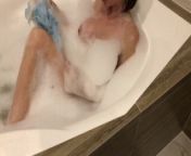 Take a bath with Goddess Mary! Link to other clips on my twitter from brittanya razavi nude bathing riding dildo video leaks