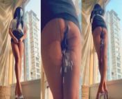 Chinese ladyboy wears black stockings and squirts in front of the floor-to-ceiling window from 18 out dres jatra dance 3g