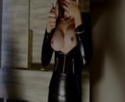 Just imagine fucking smoking big titted Mistress Mary in a leather suit! More clips in my twitter from 微录客秀丽特福利视频qs2100 cc微录客秀丽特福利视频 hfr
